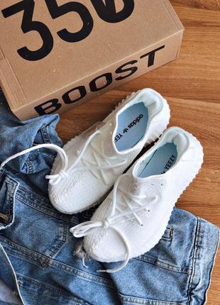 Жіночі кросівки adidas yeezy boost 350 white4 фото