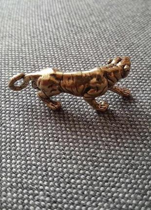 Мініатюра тигр — невеликий художній виріб8 фото