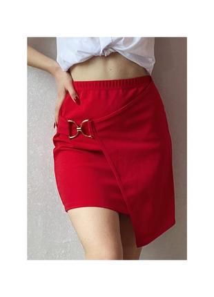 Актуальная юбка мини, с пряжкой, стильная, модная, яркая, трендовая2 фото
