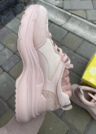 Розовые кроссовки с высоким подъемом3 фото