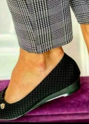 Стильные женские туфельки 

качество супер
легкие удобные ♥️