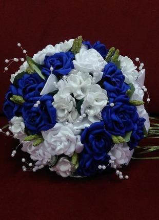 Свадебный букет-дублер белый с синим1 фото