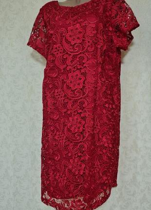 Новые нарядное кружевное платье миди р.58-60