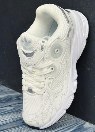 Круті жіночі світлі білі кросівки фірмові adidas топ модель преміум текстиль адідас літні весняні адіки кроси дівчата для дівчат8 фото