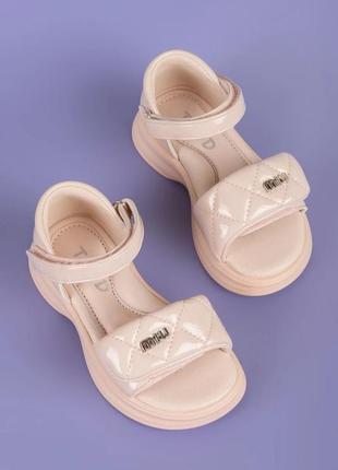 Босоножки для девочек