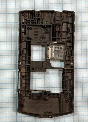 Задня частина корпусу nokia 205 б/в
