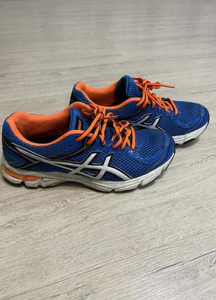 Кростівки asics 23 см