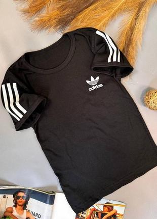 Футболка adidas для хлопчиків та дівчаток2 фото