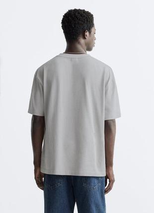 Zara футболка з контрастним принтом2 фото