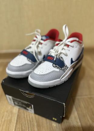 Кроссовки jordan3 фото