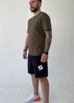 Чоловічий комплект футболка-шорти nike2 фото