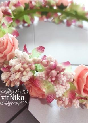 Нежно персиковый веночек из роз фоамирана на фотосессию, день рождения или на каждый день1 фото