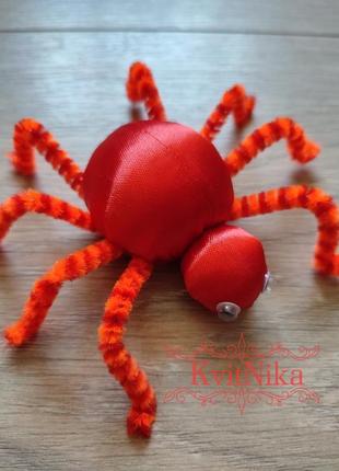 Червоний павук на обручі, шпильці або більше на хелловін2 фото