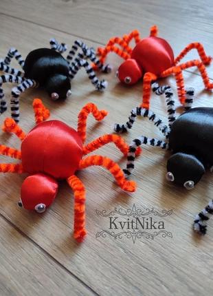 Павучки на халауїн на обручі, шпильці або броші4 фото