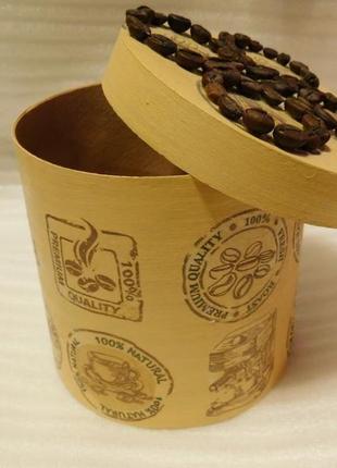Еко коробка з букового шпону. кавовий декупаж з натуральними зернами.
