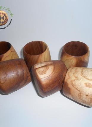 Набор деревянных  бокалов из вяза