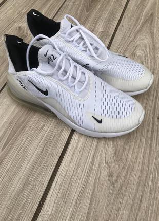 Кросівки демісезоні nike air max 270 ah8050-100 білі кроссовки демисезонные nike air max 270 ah8050-100 белые2 фото