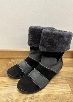 Зимові чобітки черевики зимние ботинки сапоги