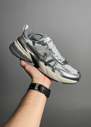 Nike v2k runtekk grey