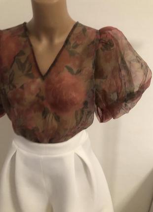Блузка на цветы из органзы3 фото