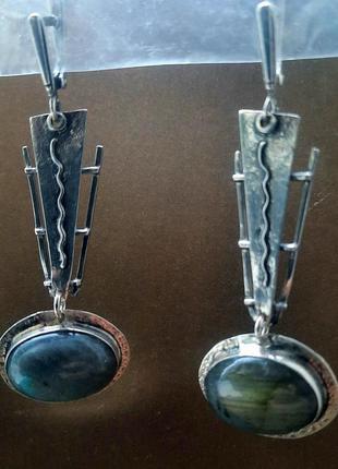 Дизайнерские серебряные оригинальные этно серьги 925 с шикарными лабрадорами10 фото