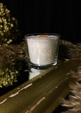 Свічка в скляному підсвічнику з пальмового воску з дерев'яним гнотом1 фото