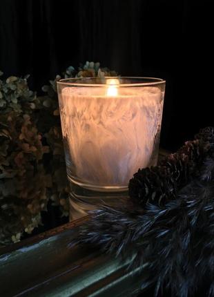 Свічка з пальмового воску з "ефектом світильника"3 фото