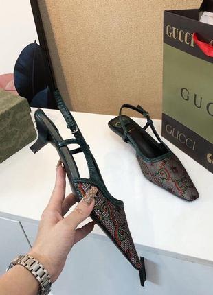 Босоніжки у стилі gucci6 фото