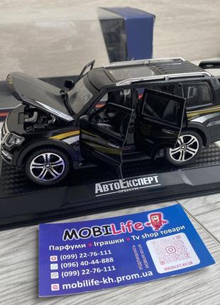 Машинка металлическая mitsubishi pajero 16см 1:32 черная / инерция, свет, откр двери, капот, багажник /2 фото