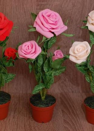 Топиарий с розами из фоамирана1 фото