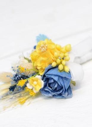 Комплект: бутоньєрка та браслет. з синьою трояндою і сухоцвітами8 фото