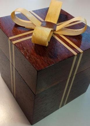Скринька дерев'яна для прикрас шкатулка  ручної роботи2 фото