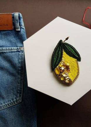 Брошка лимон 2