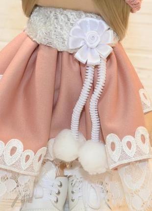 Интерьерная кукла в красивом платье4 фото