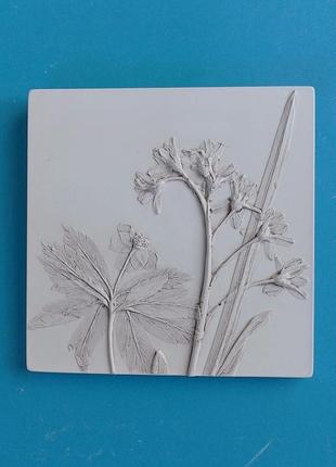 Набір гіпсових панно з 3 штук ботанічний барельєф картини з квітами7 фото