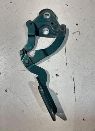 Петля капота права 96286883 citroen saxo 1996-2004 1.0 бензин