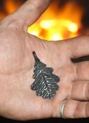 Кований дубовий лист з руною тайваз tiwaz rune viking rune4 фото