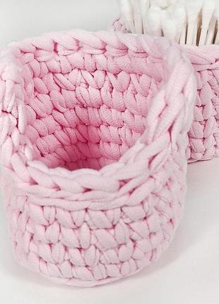Набір плетених кошиків, рожевий1 фото