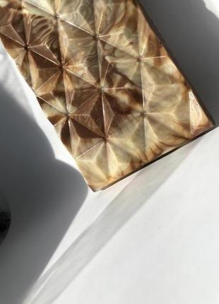 Мармуровий шоколад з мигдальними пластівцями2 фото
