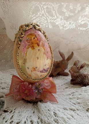 Декоративне яйце "ангел великодня"