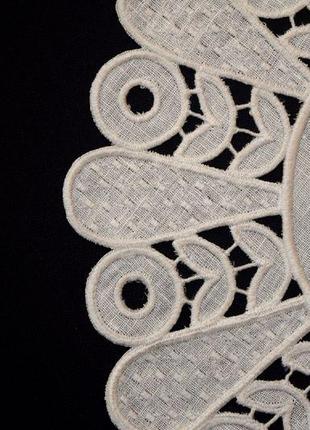 Richelieu embroidery embroidered round white or beige linen napkin декоративна серветка3 фото
