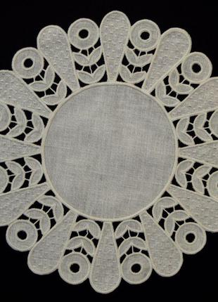 Richelieu embroidery embroidered round white or beige linen napkin декоративна серветка5 фото
