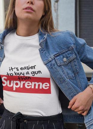 Футболка женская с принтом антибренд supreme5 фото