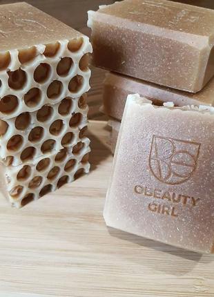 Натуральне мило  honey soap / зволожуюче мило з медом и запахом іланг ілангу1 фото