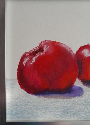 Яблоки красные, масляная пастель, а4 формат, с рамкой4 фото