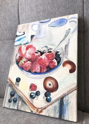 Картина "ягоды на столе"4 фото