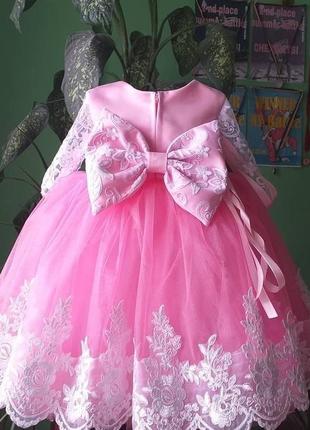 Розовое нарядное платье  для девочки  с гипюром и кружевом2 фото