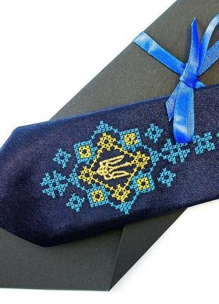 Дитячий краватка з вишивкою малай3 фото