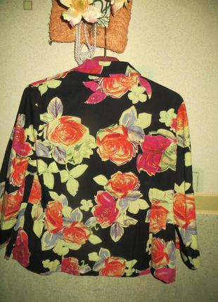 Коттоновый  пиджак "цветы".2 фото