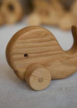Деревянная игрушка "кит"1 фото